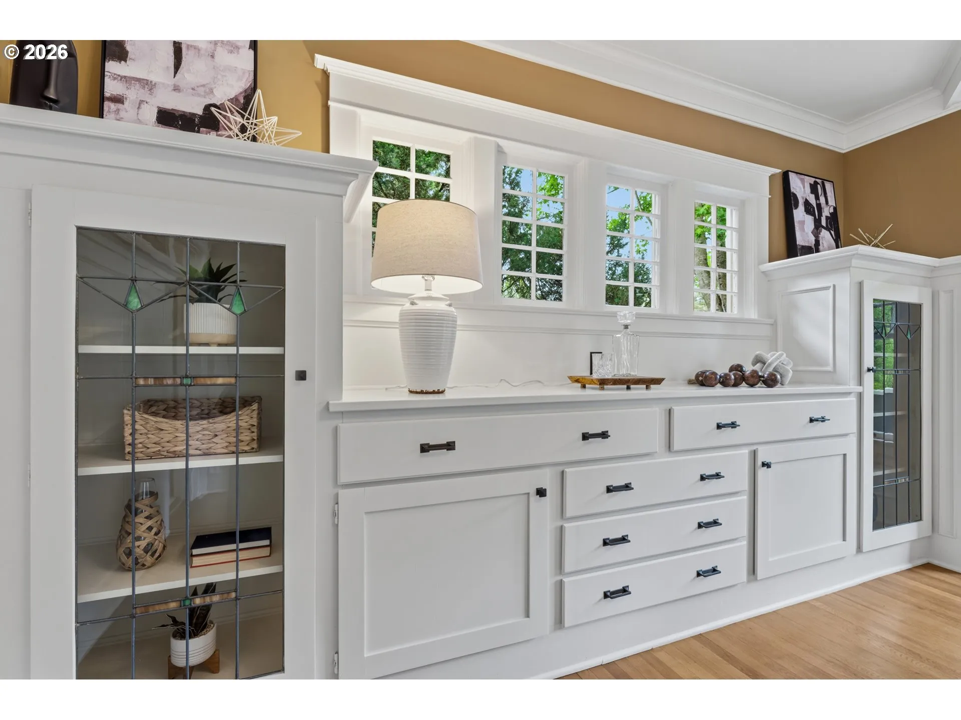 Dining Room-Built-In Cabinets