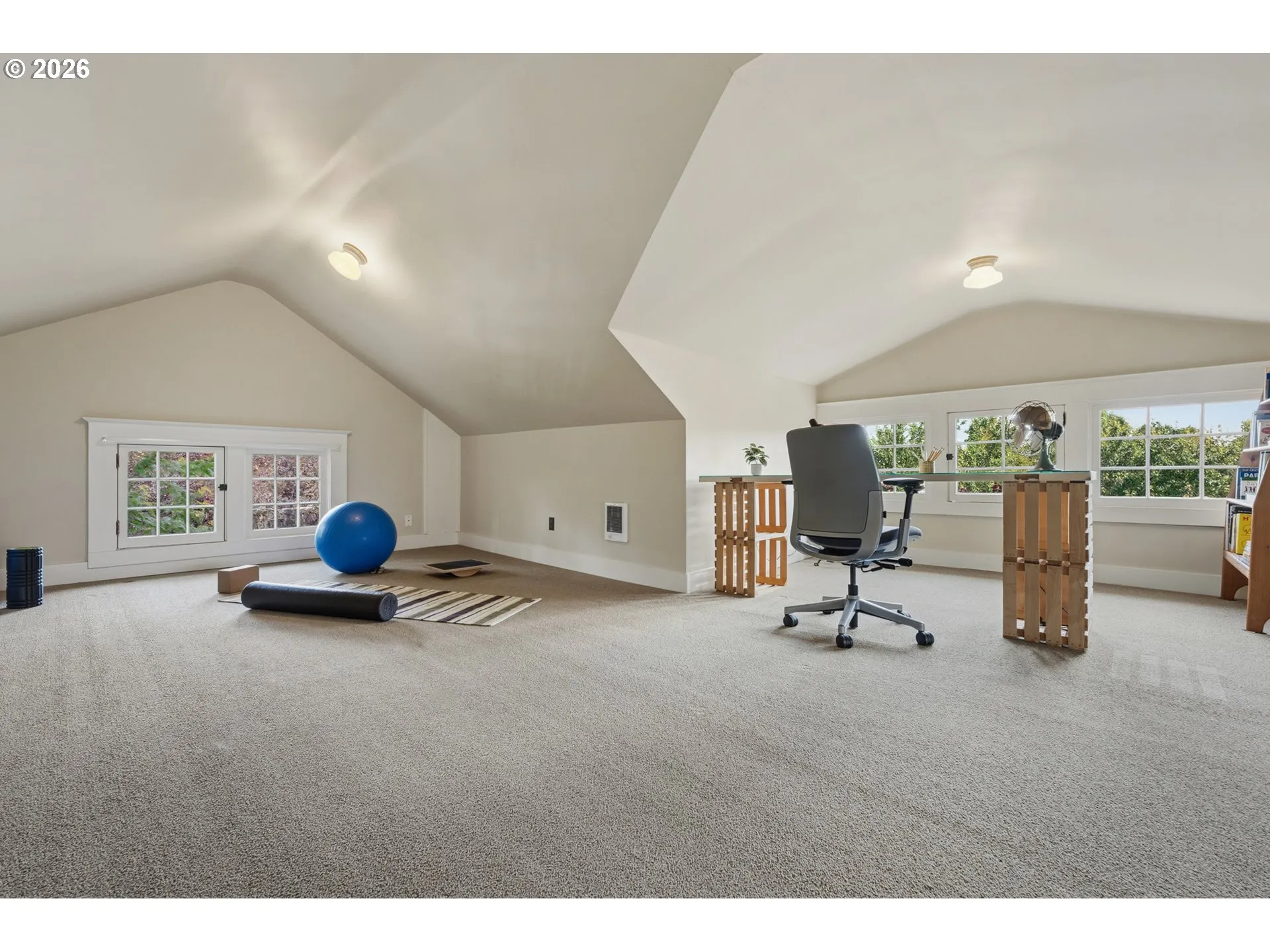 Den/Office-Upper