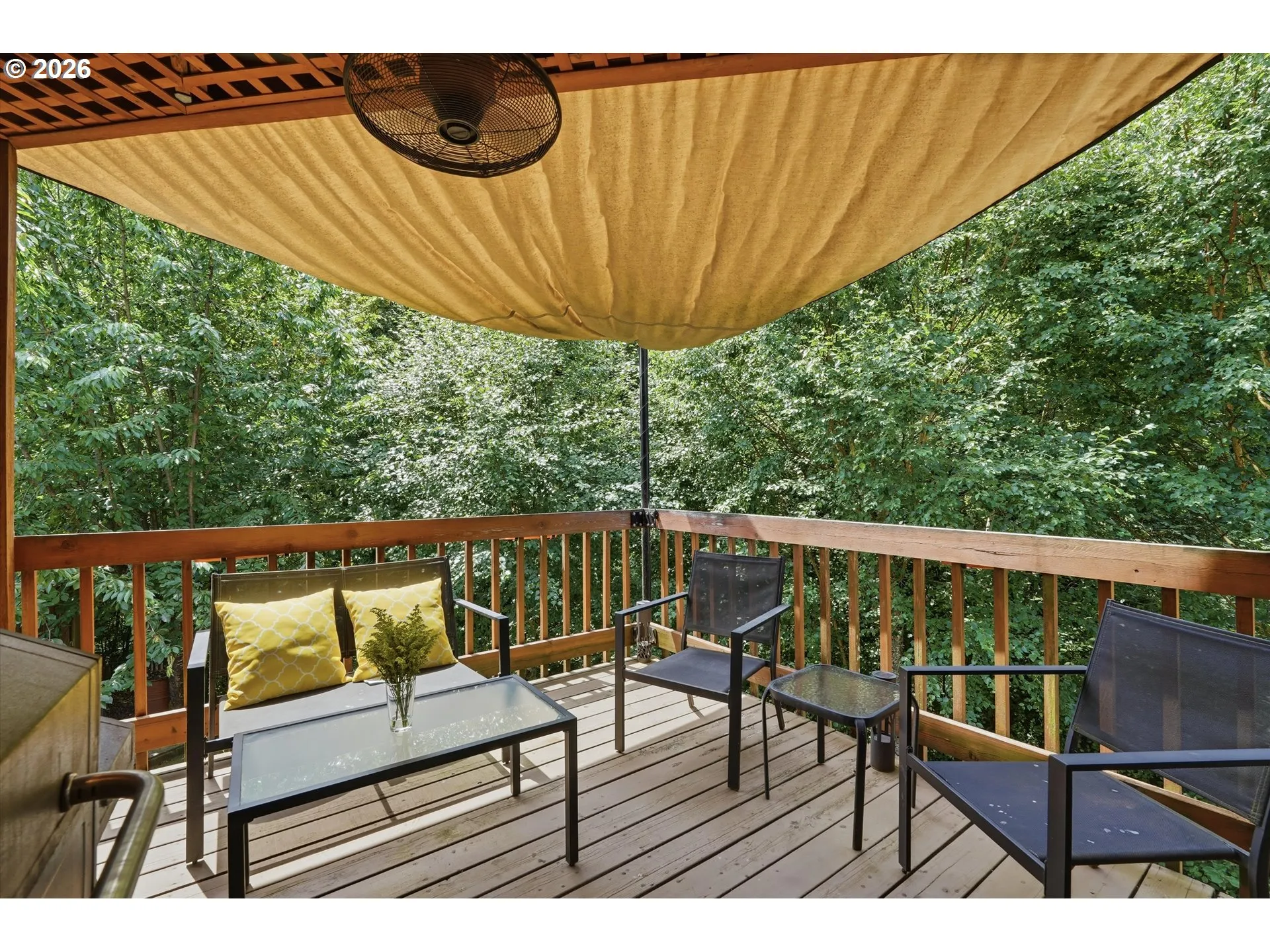 Deck-Upper