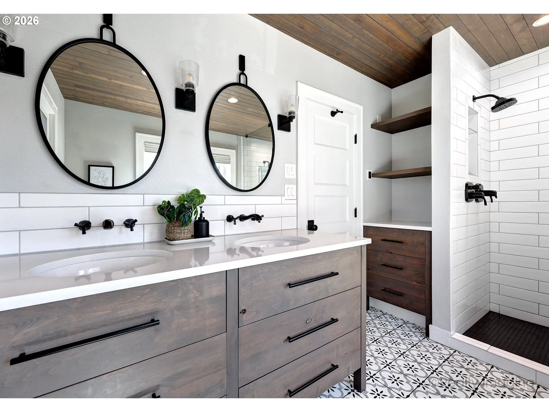 Bathroom, Attached-Main
