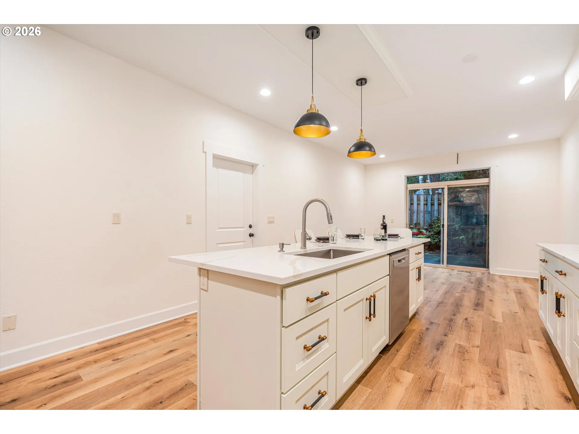 Kitchen-Island
