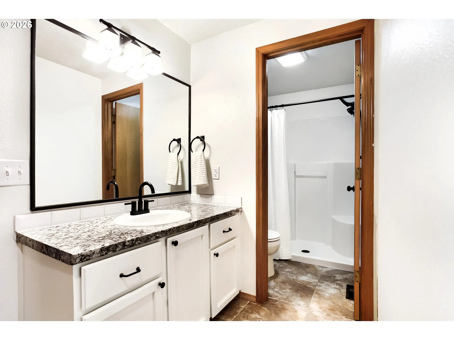 En Suite Bathroom