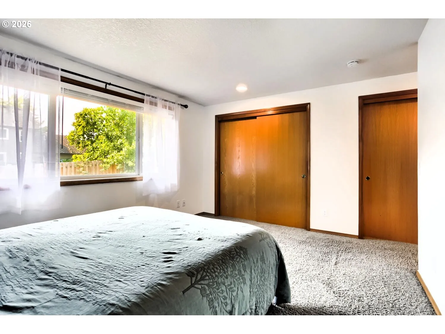 Bedroom, Primary