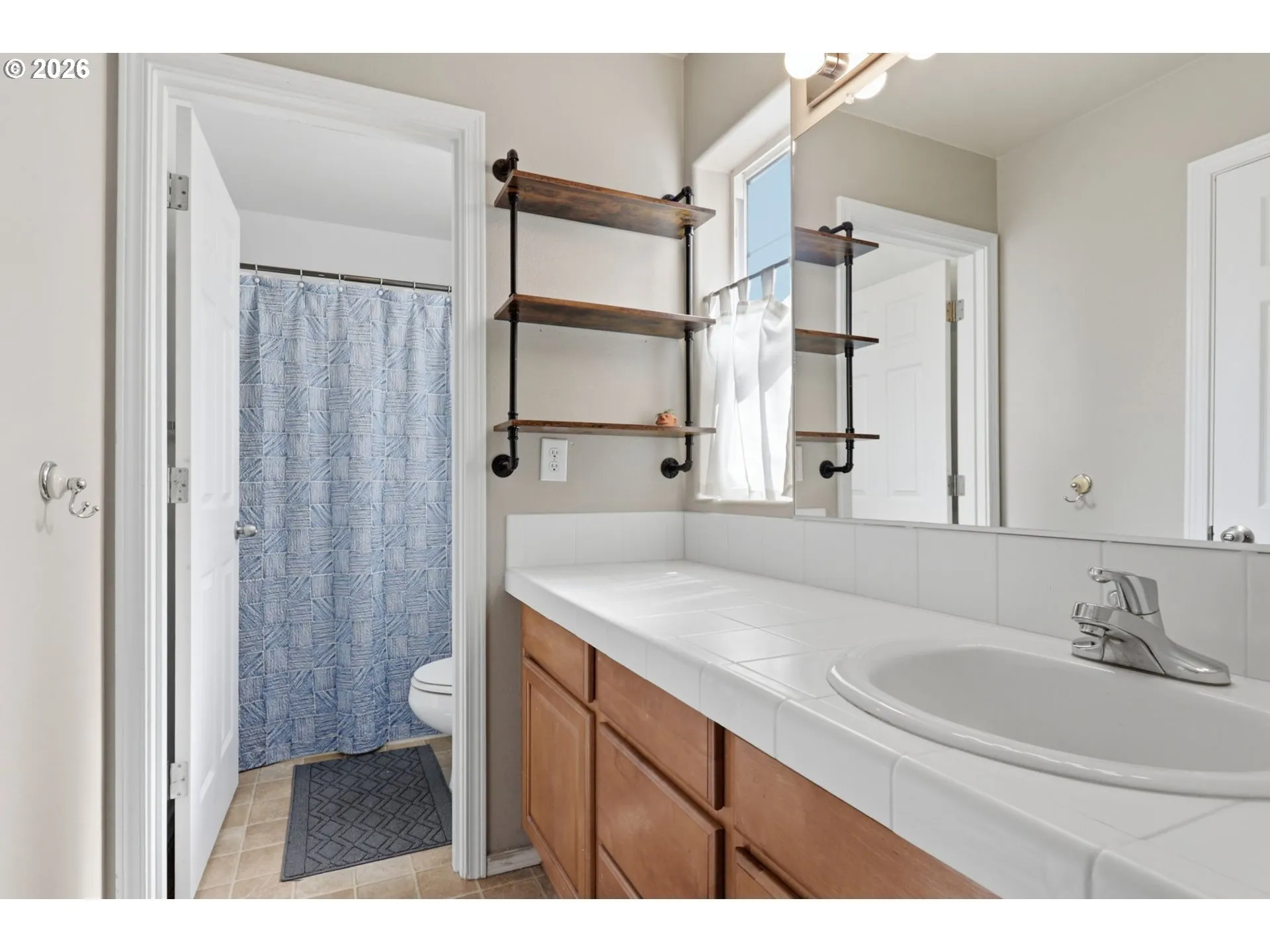 Bathroom-Jack and Jill