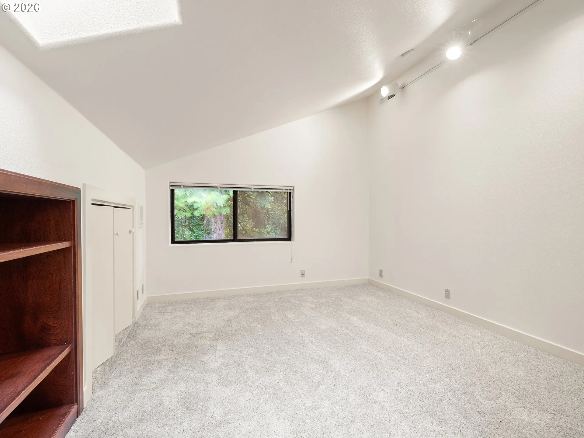 Bedroom-#5 Upper