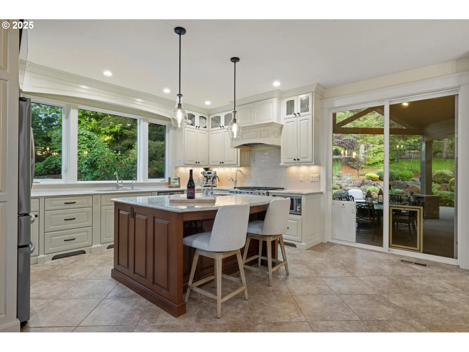 Kitchen-Island