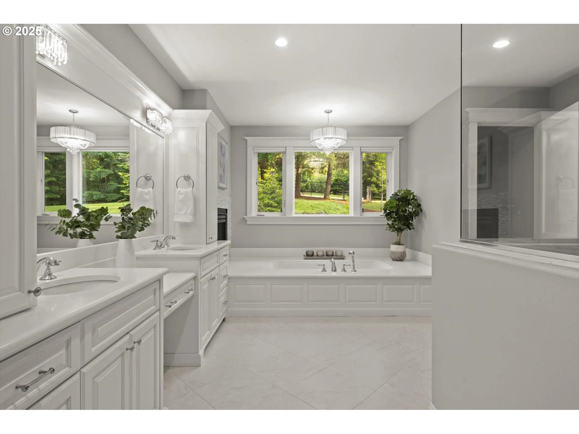 Primary Bedroom-Attached Bathroom