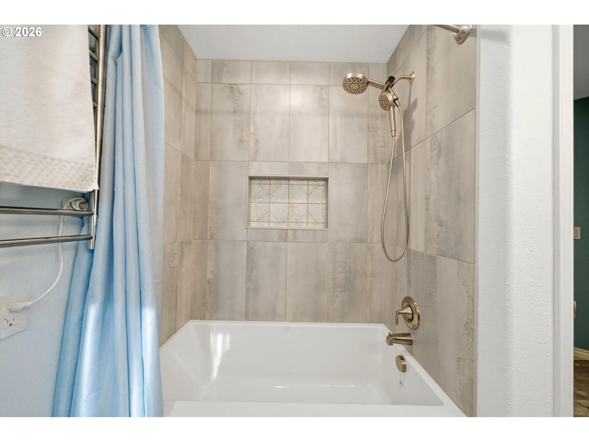 Bathroom-Hall
