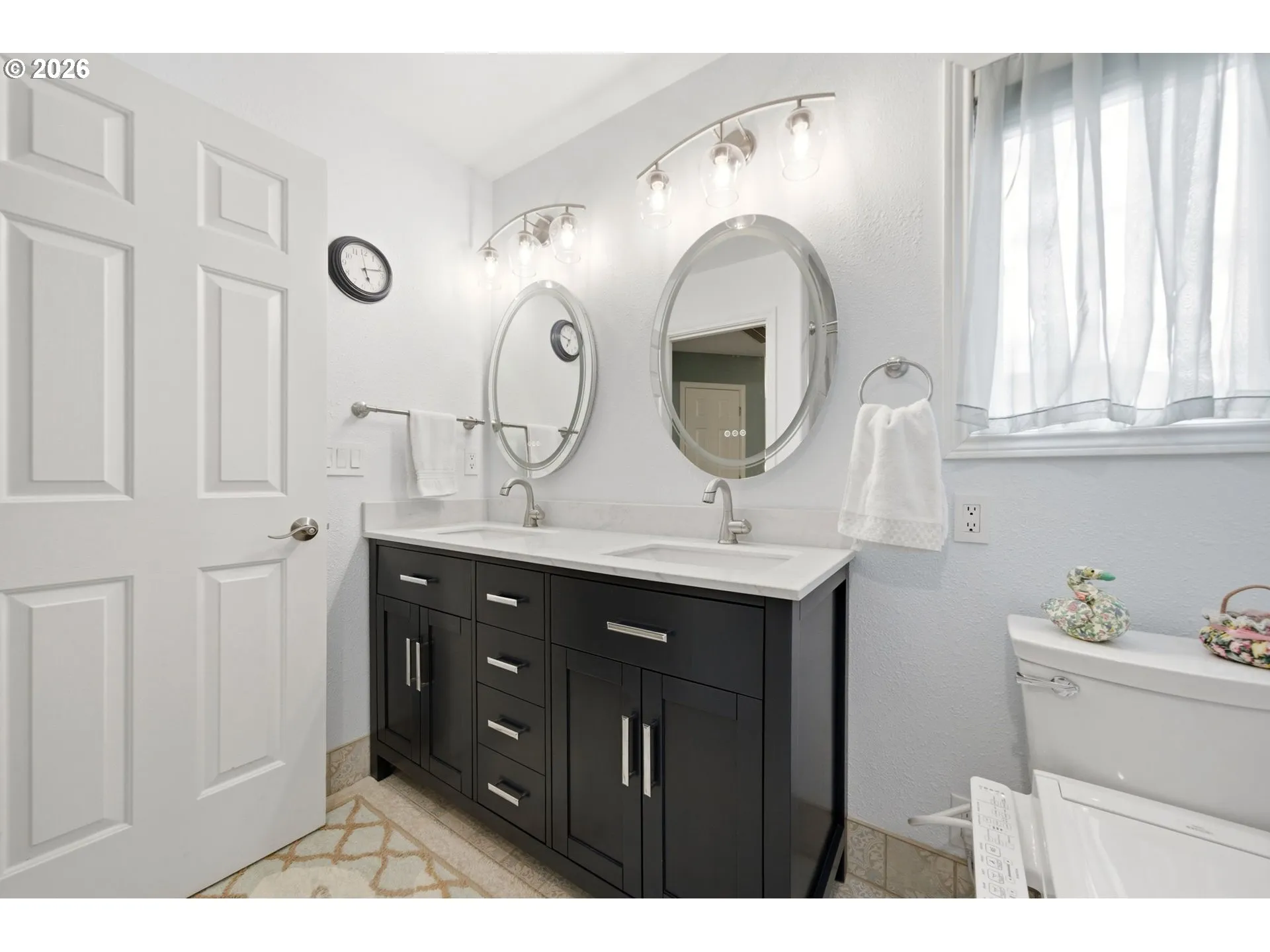 Bathroom-Hall