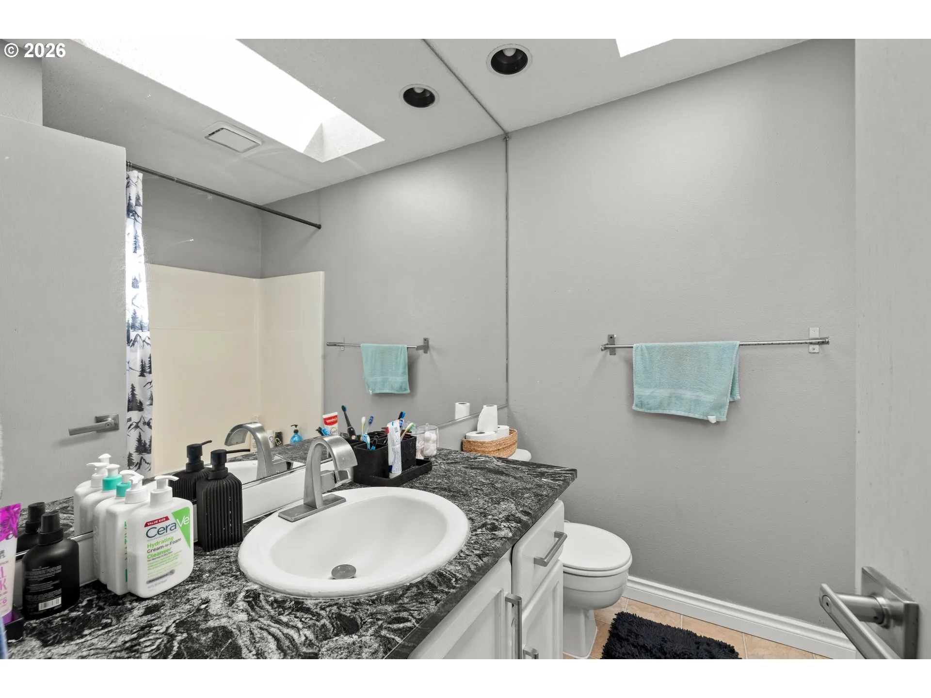 Bathroom-Hall