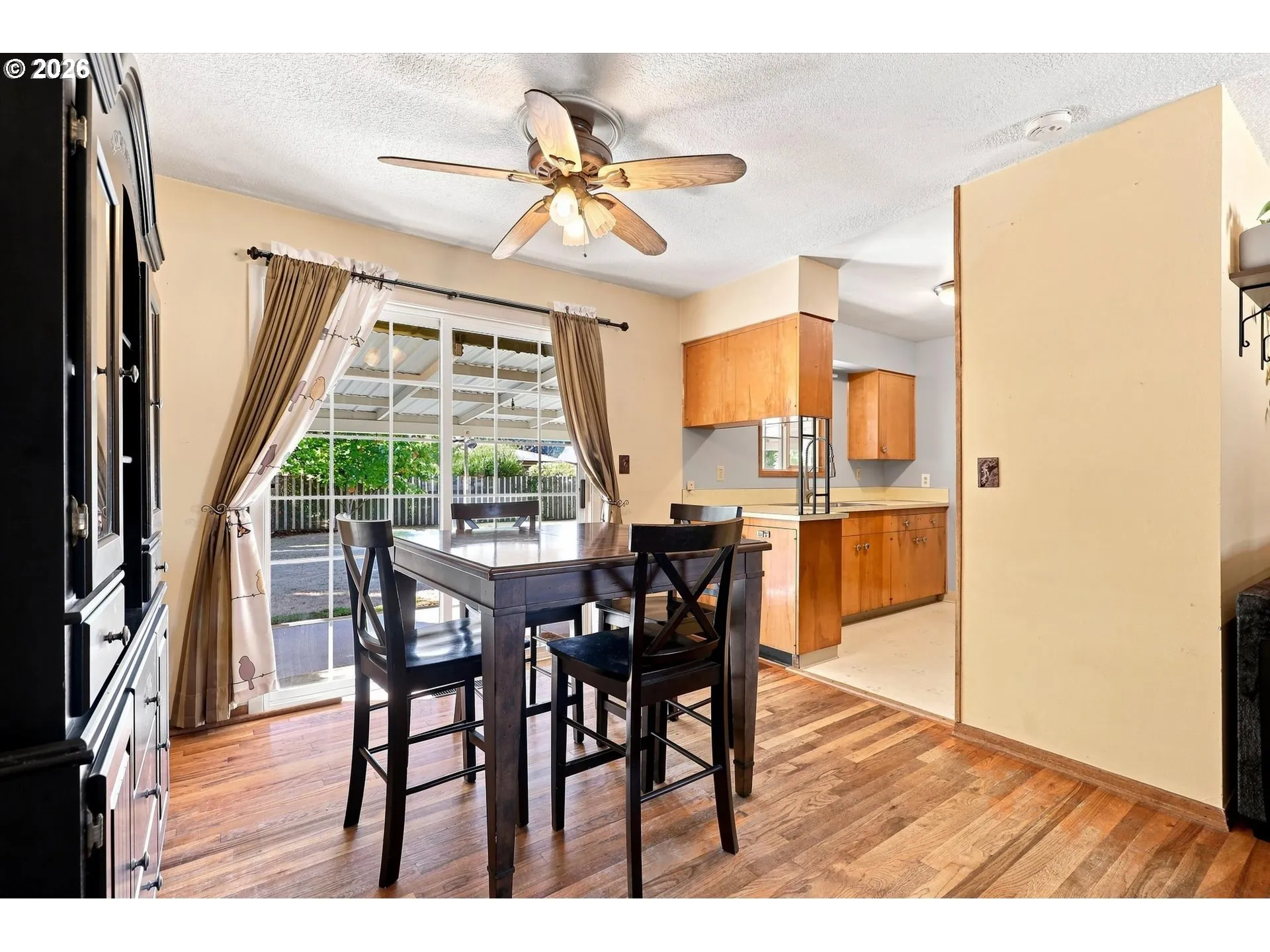 Dining Area-Ceiling Fan