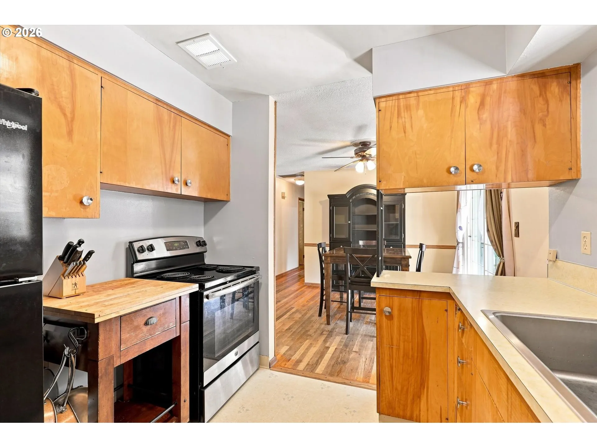 Kitchen/Dining Room-Ceiling Fan