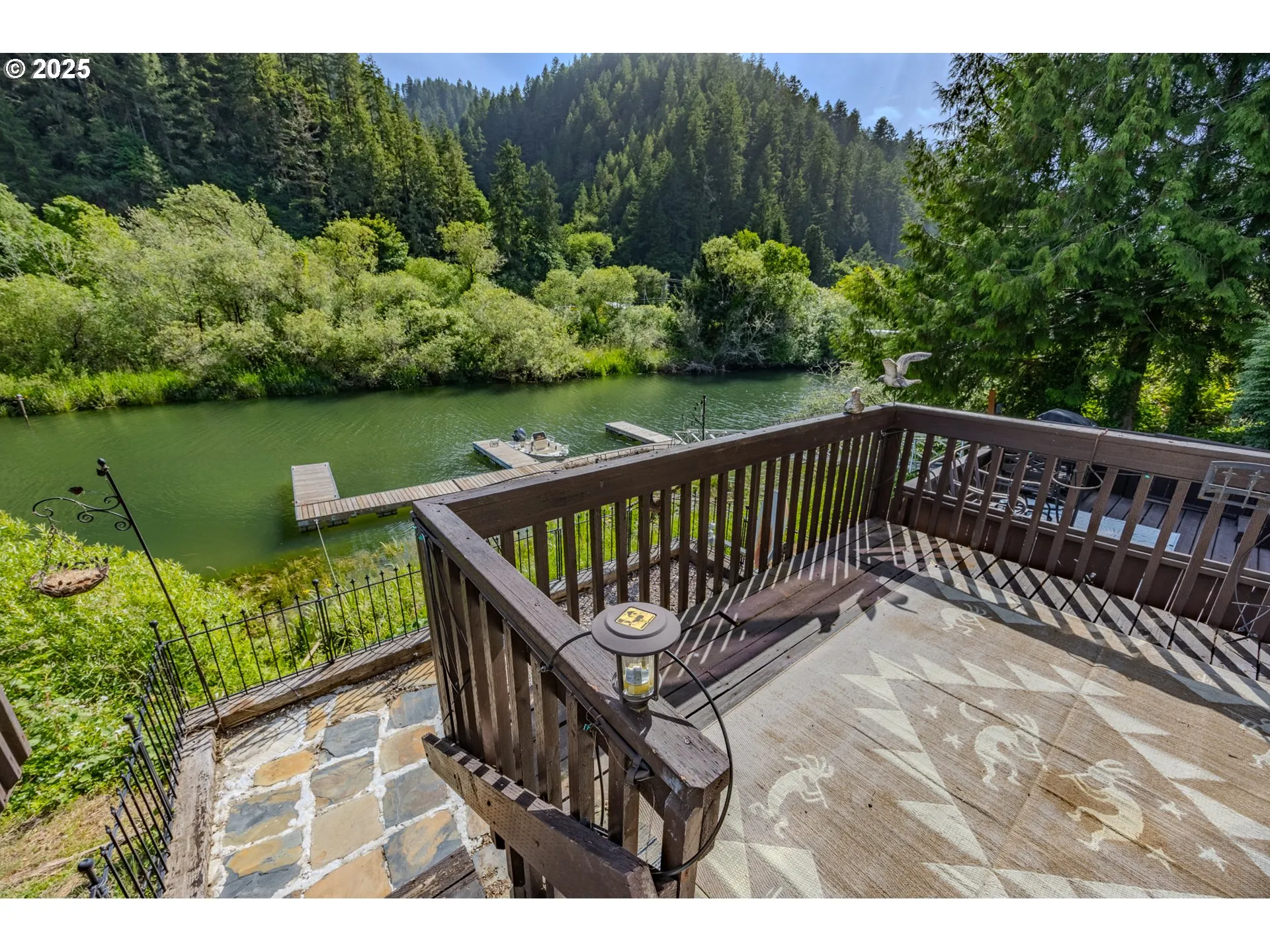 Deck-Lower