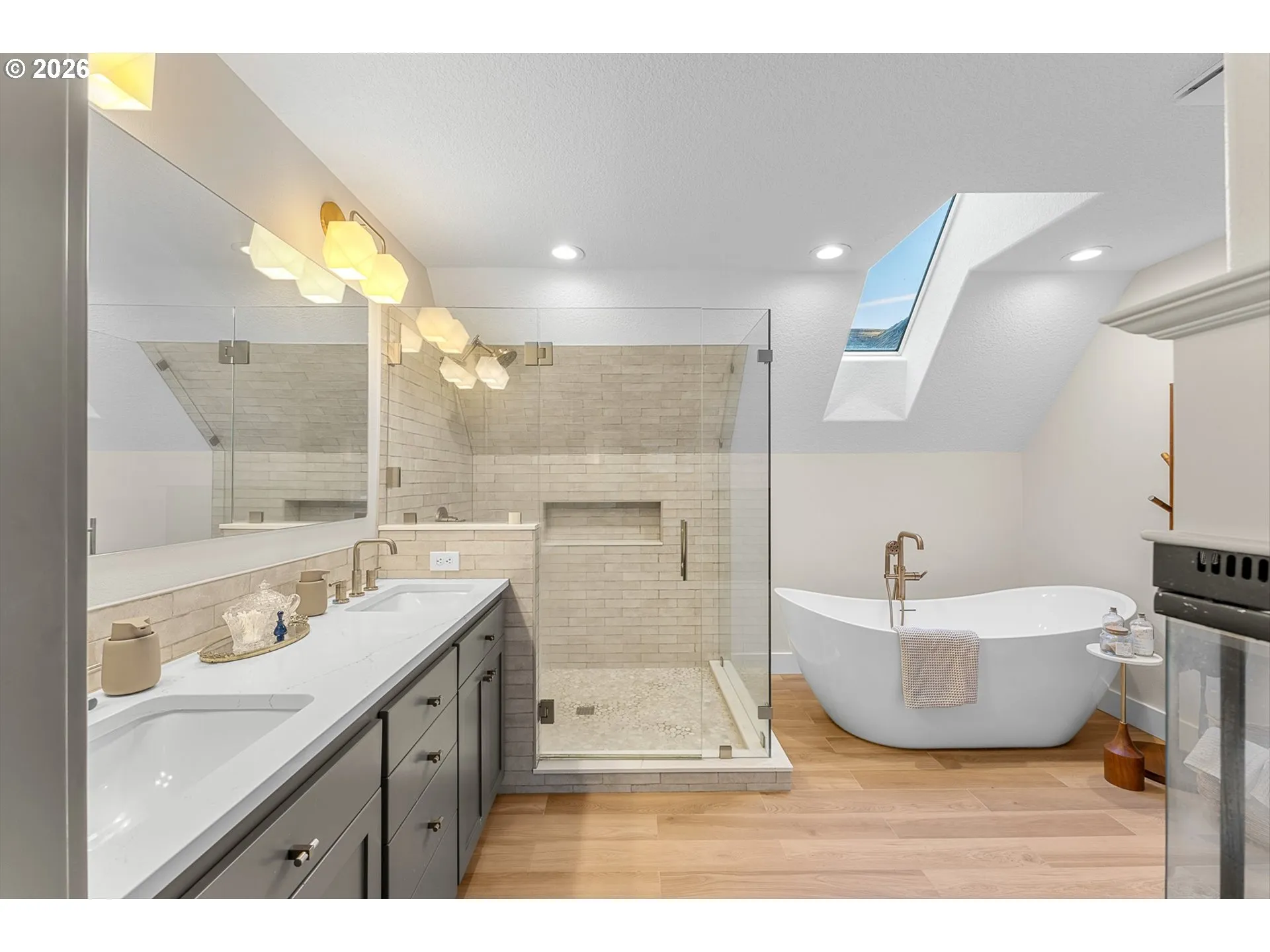 En Suite Bathroom