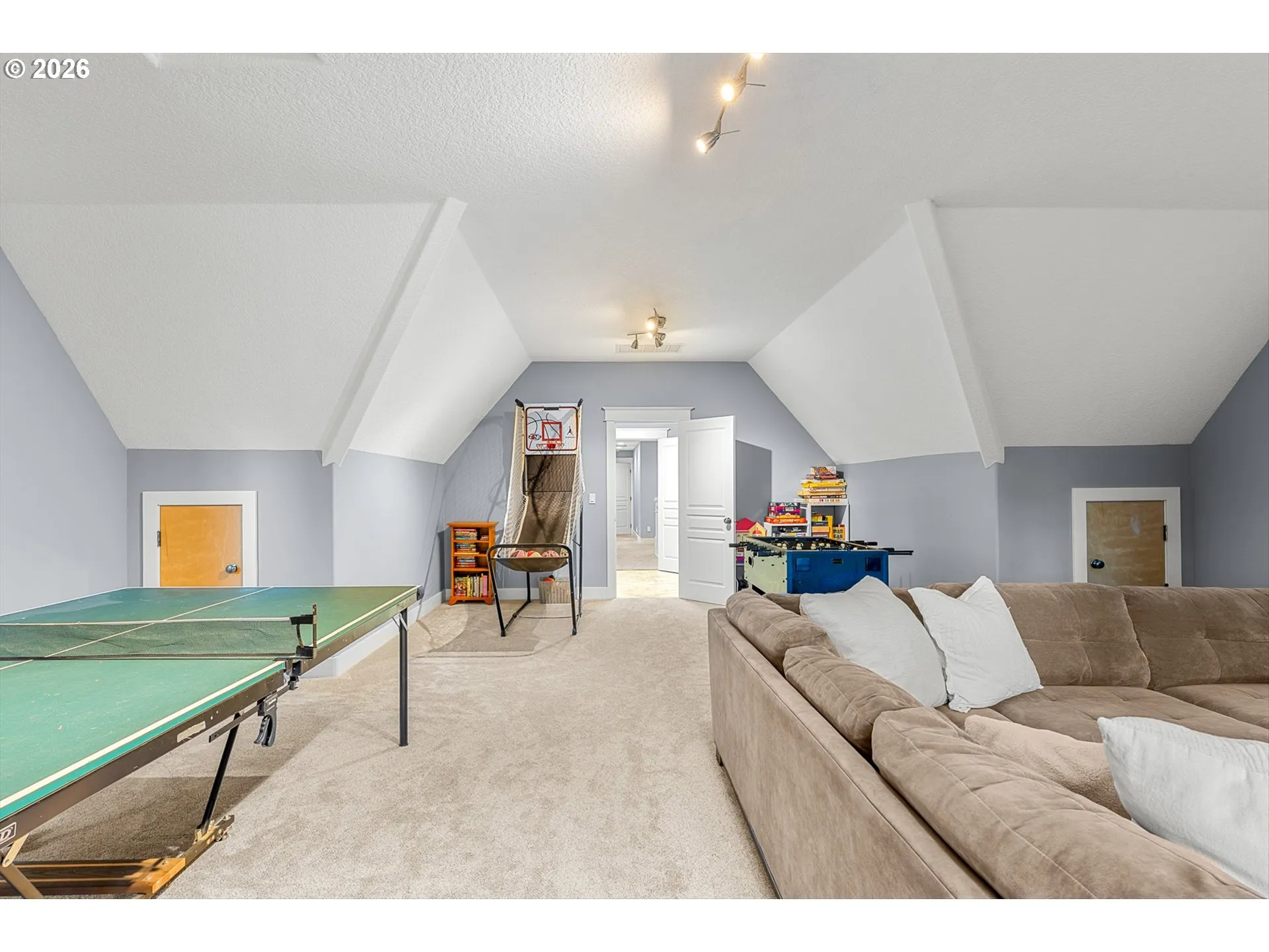 Family Room-Upper