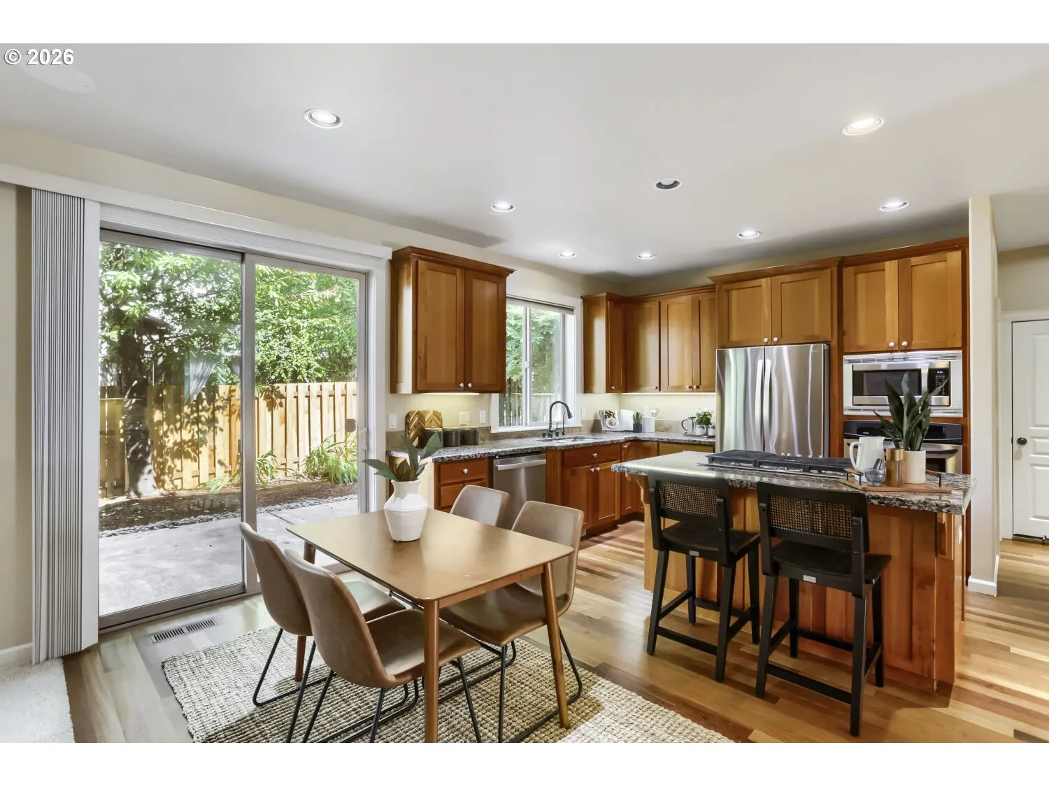 Kitchen-Eating Area