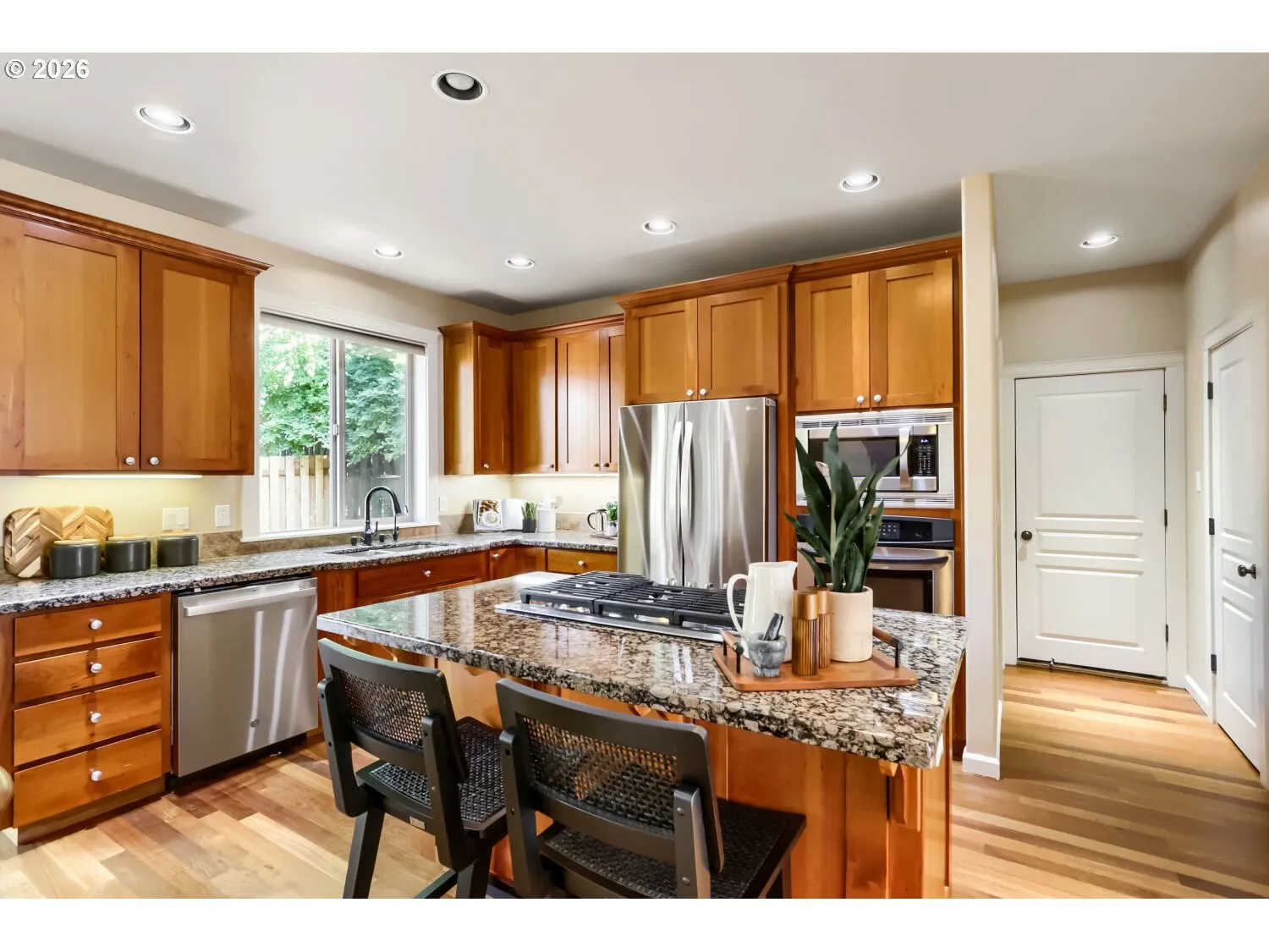 Kitchen-Cooking Island