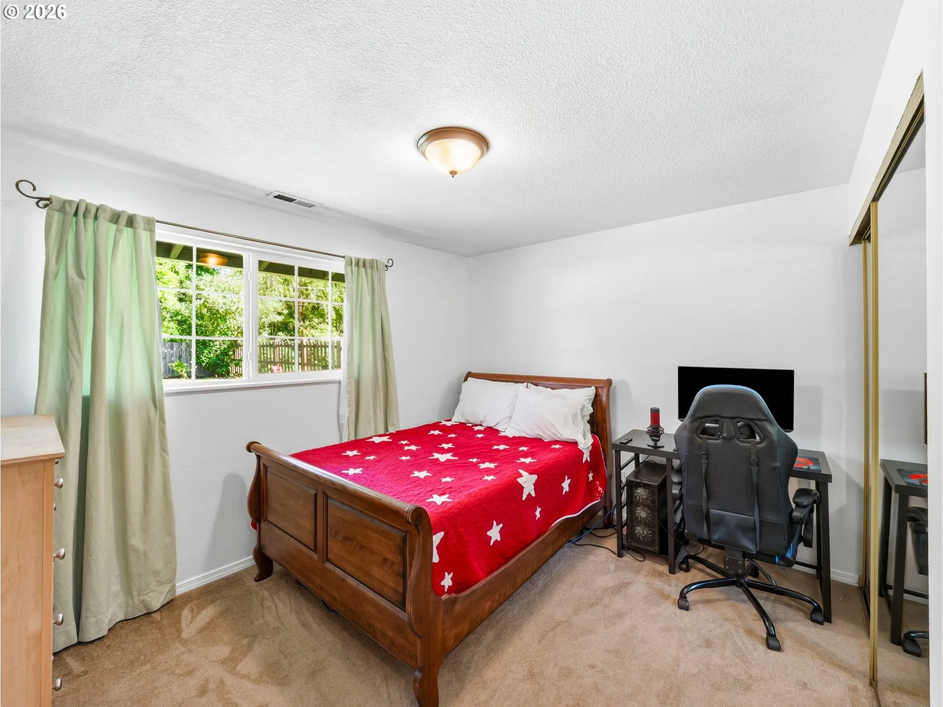 Bedroom-Main