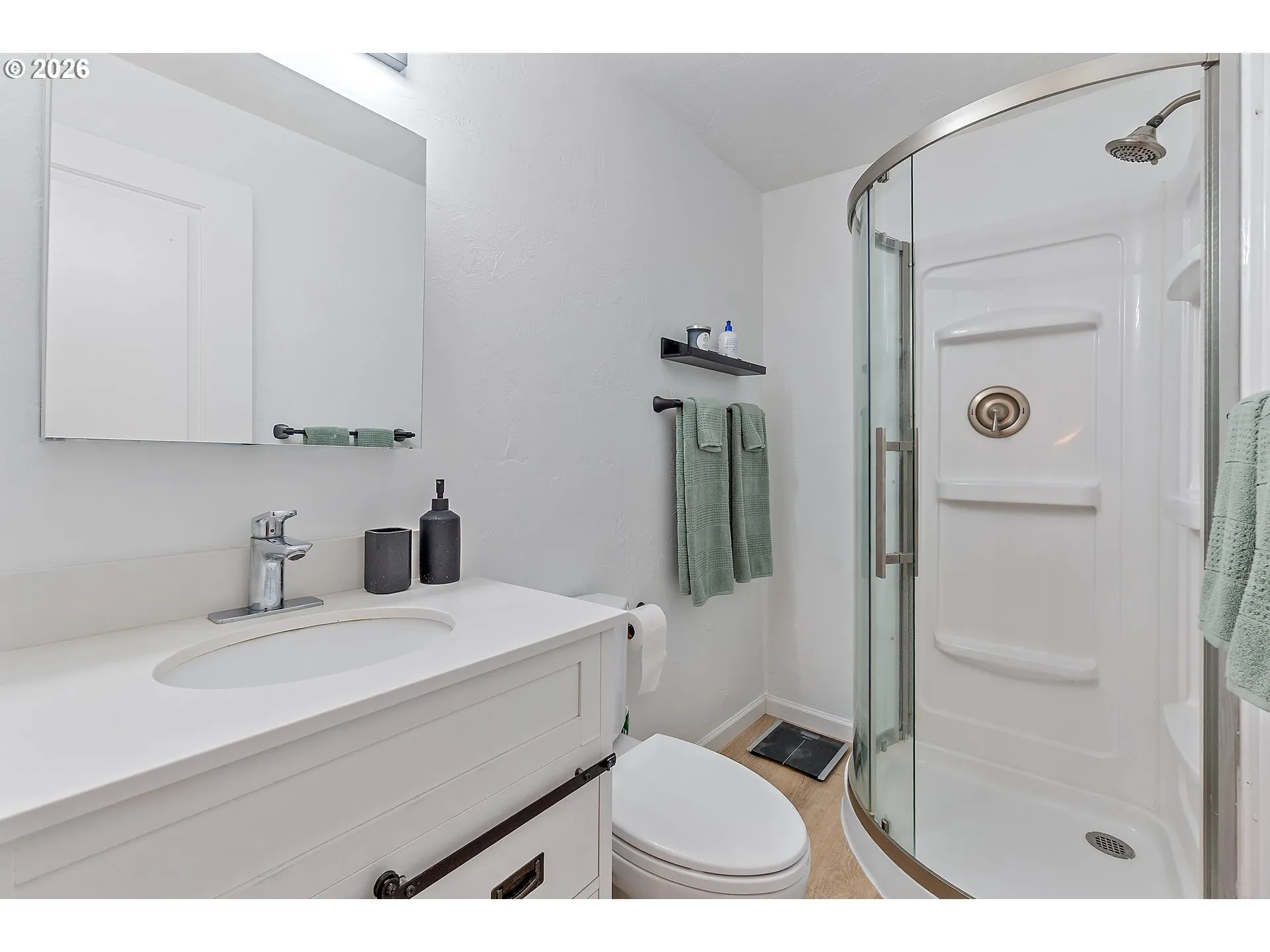 Bathroom, Attached