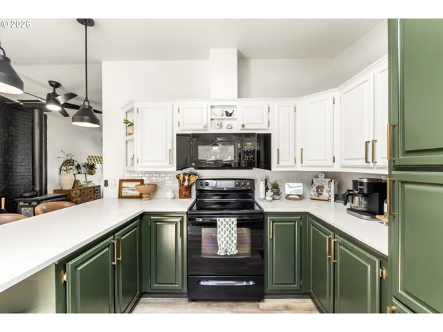 Kitchen-Oven