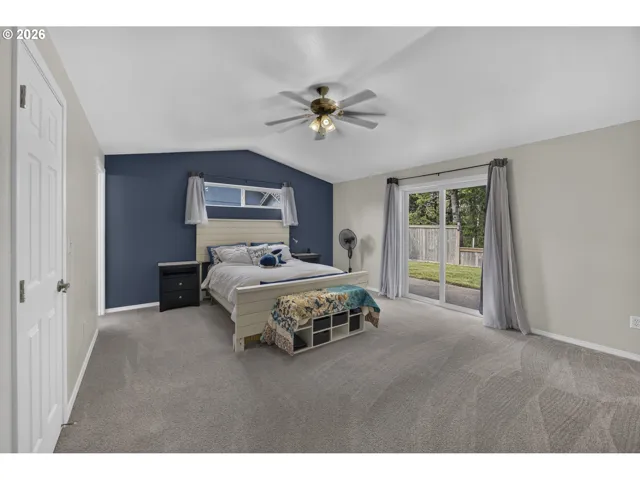 Bedroom, Owner's Suite
