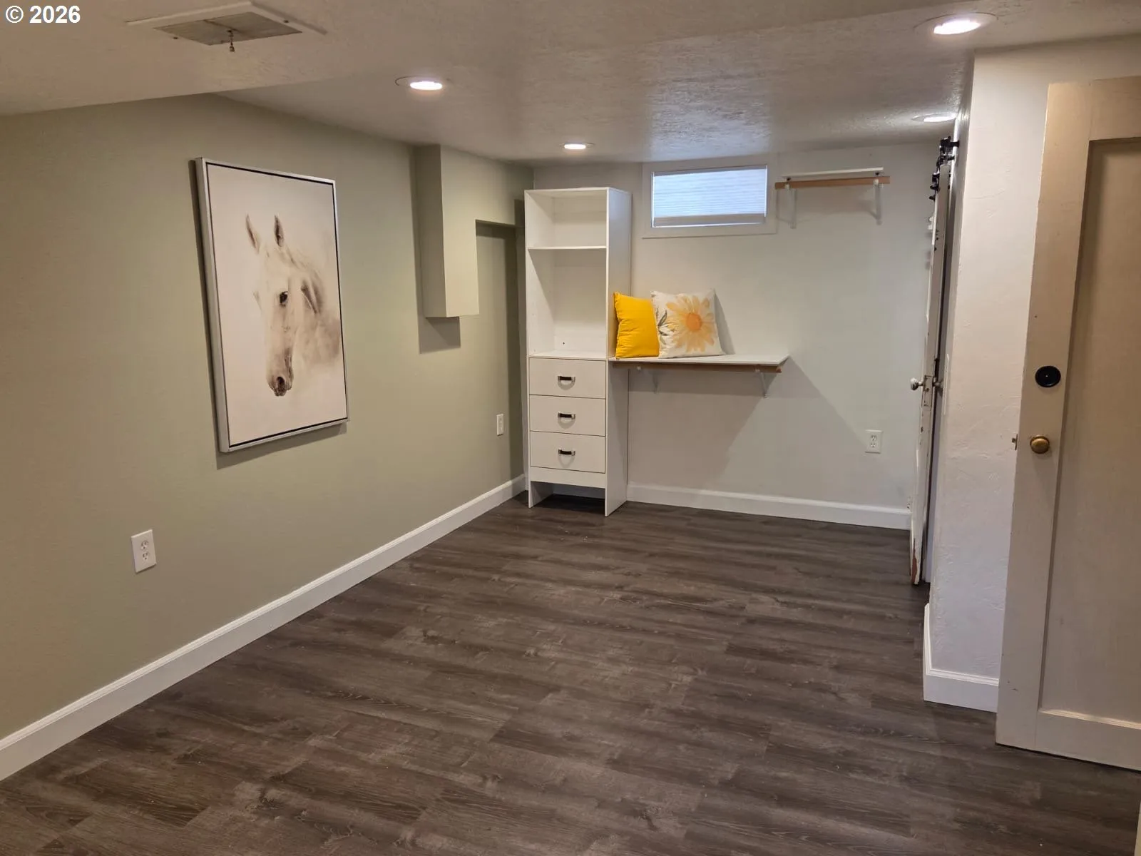 Bedroom, Owner's Suite-Lower