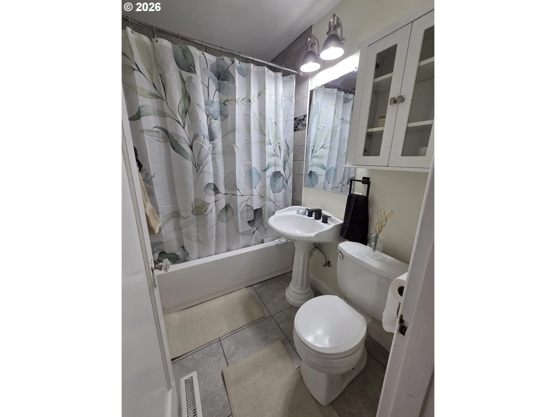 Bathroom-Main