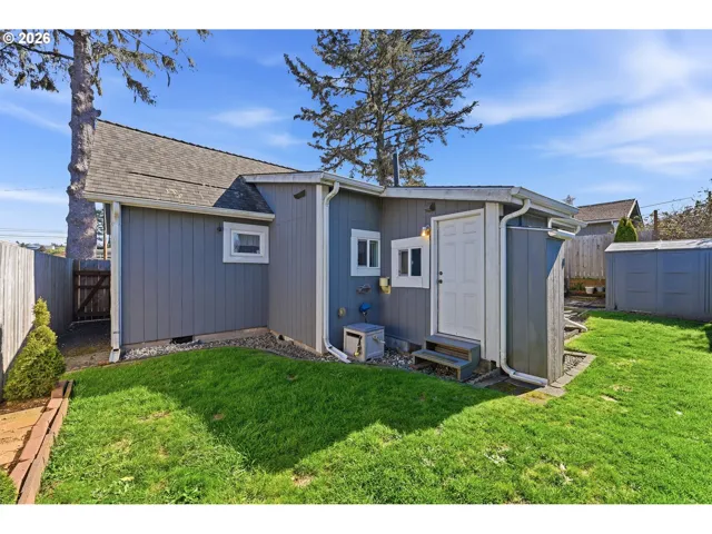 Backyard-Fenced