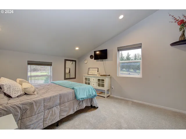 Bathroom, Attached