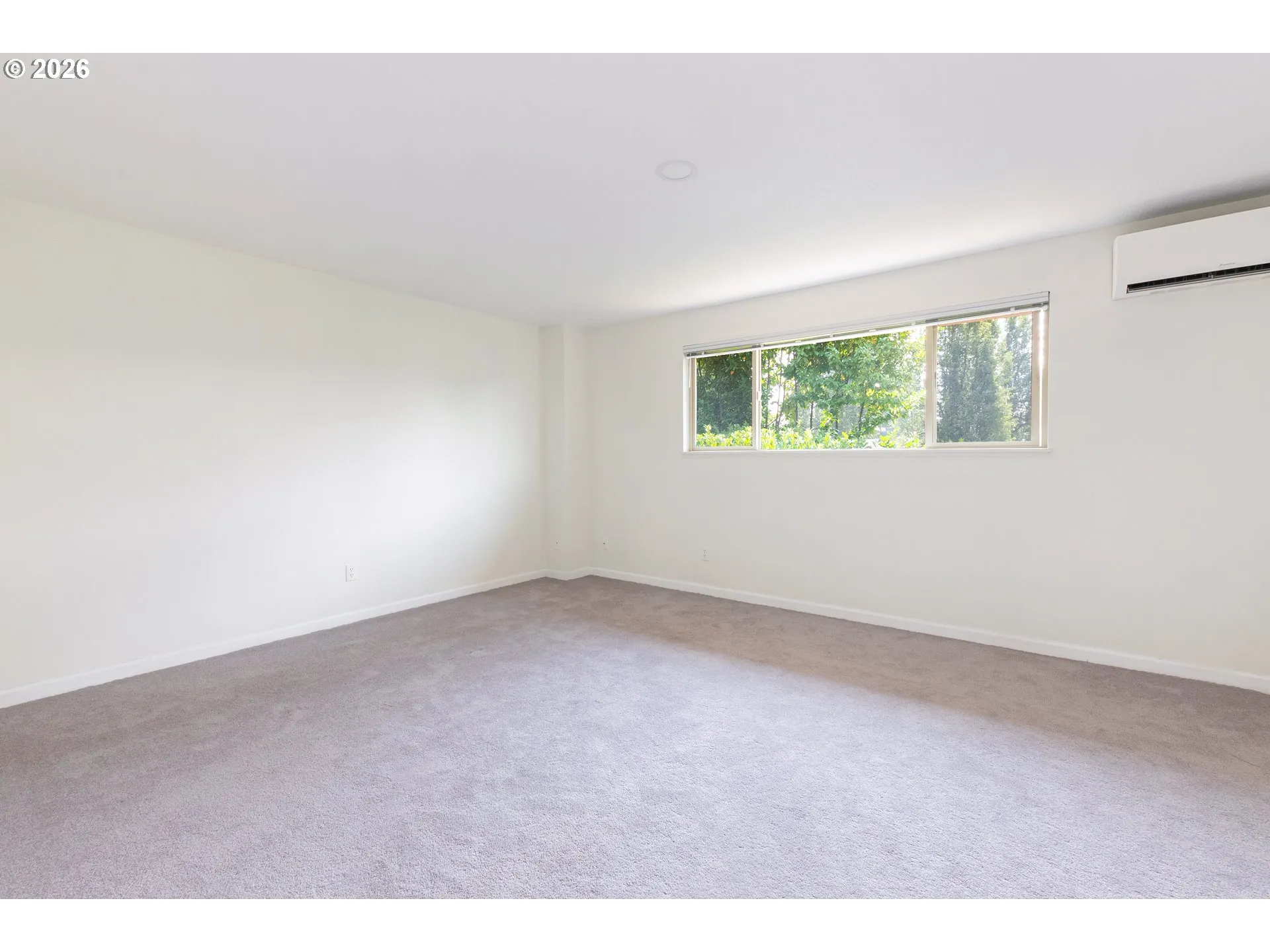 Bedroom, Primary-Upper