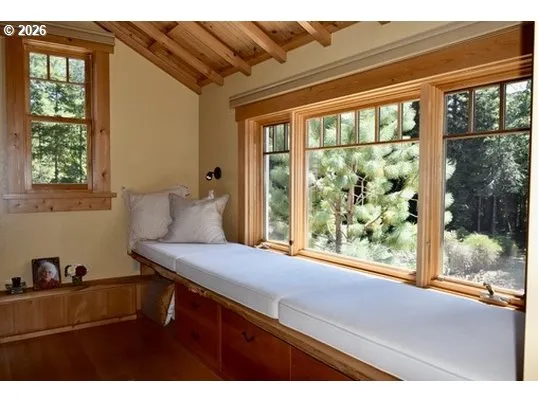 Bedroom, Owner's Suite