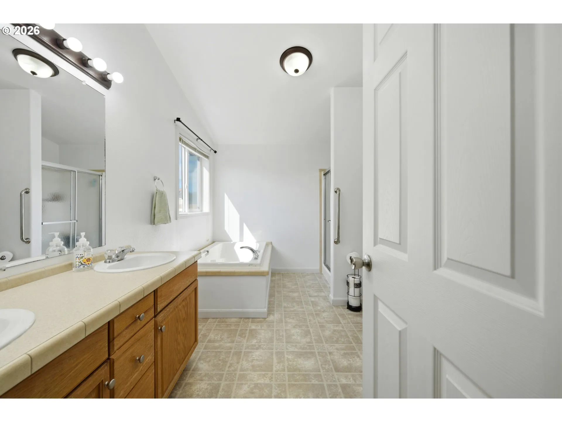 Owner's Suite Bathroom