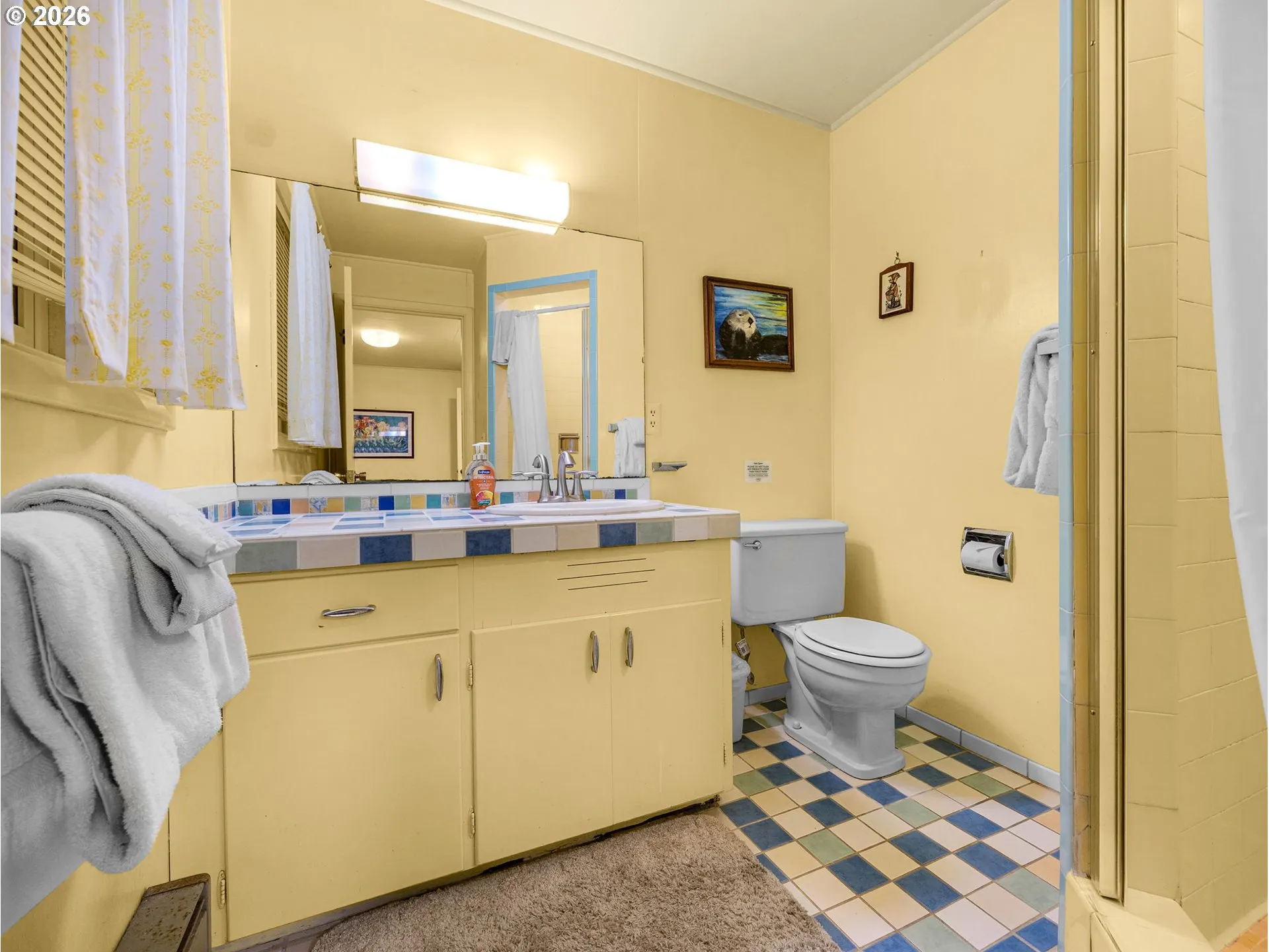 Bathroom-Lower