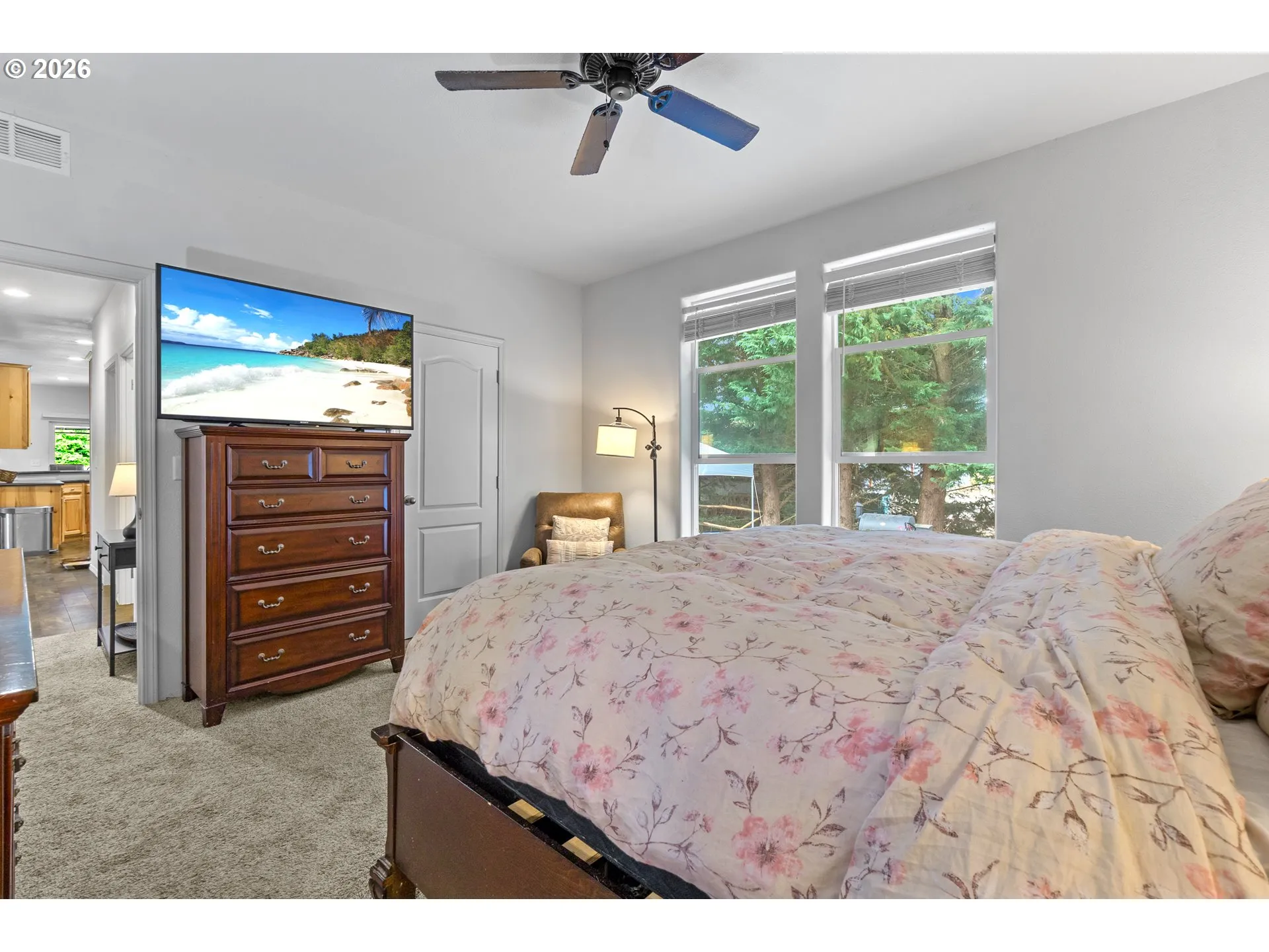 Bedroom, Primary