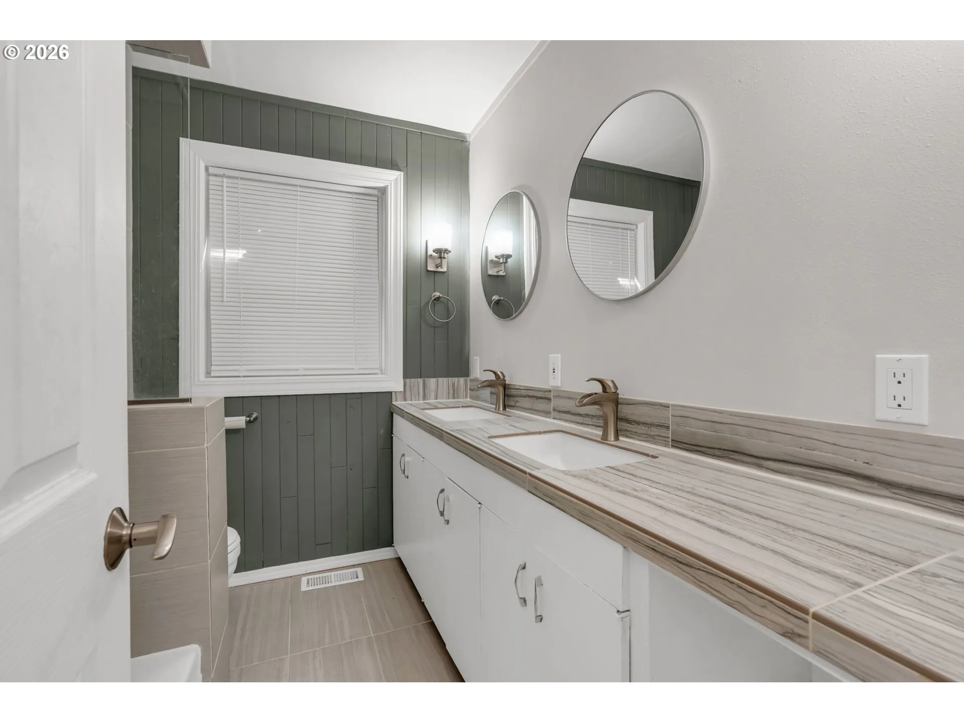 Bathroom-Double Sinks