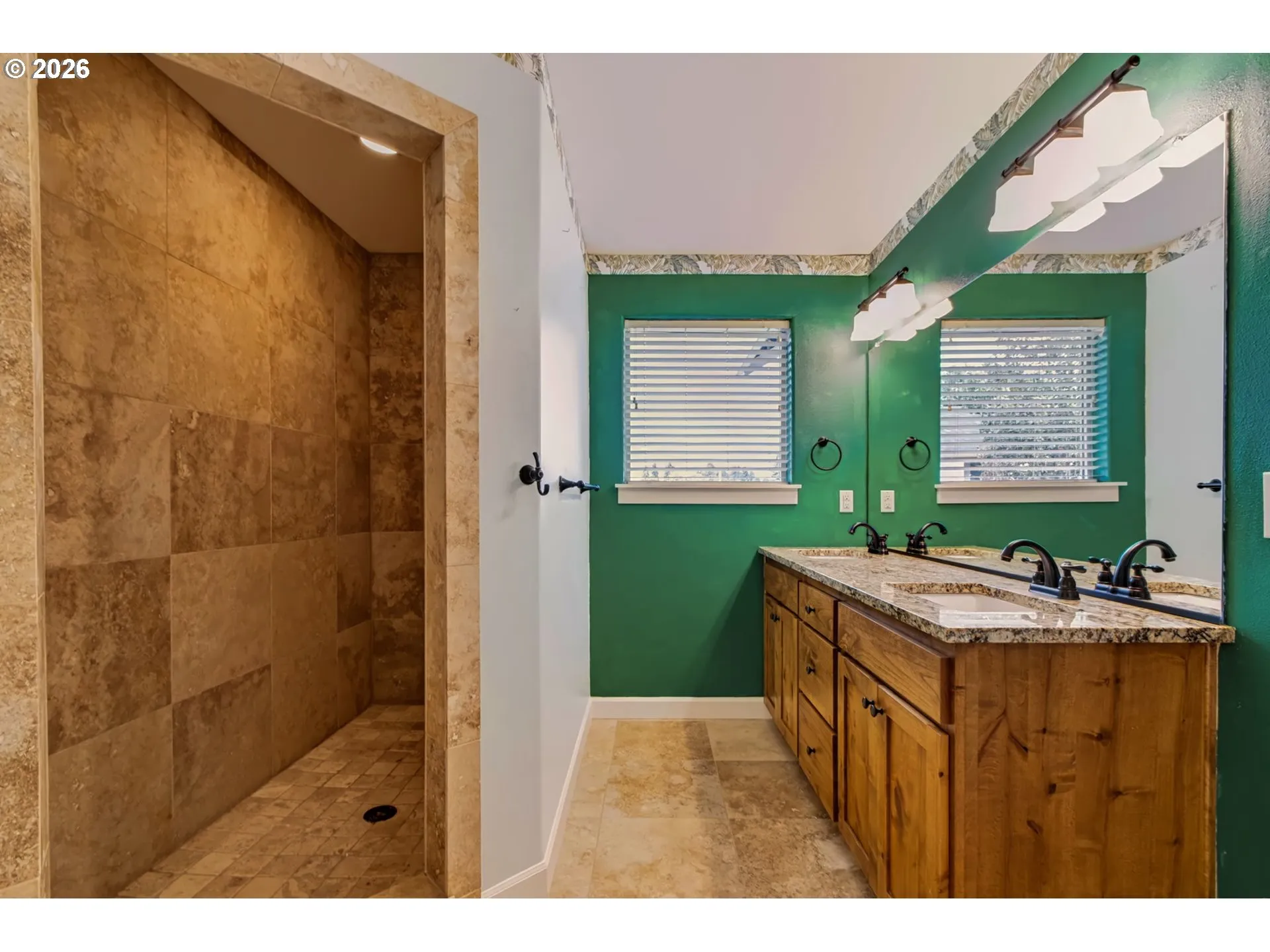En Suite Bathroom