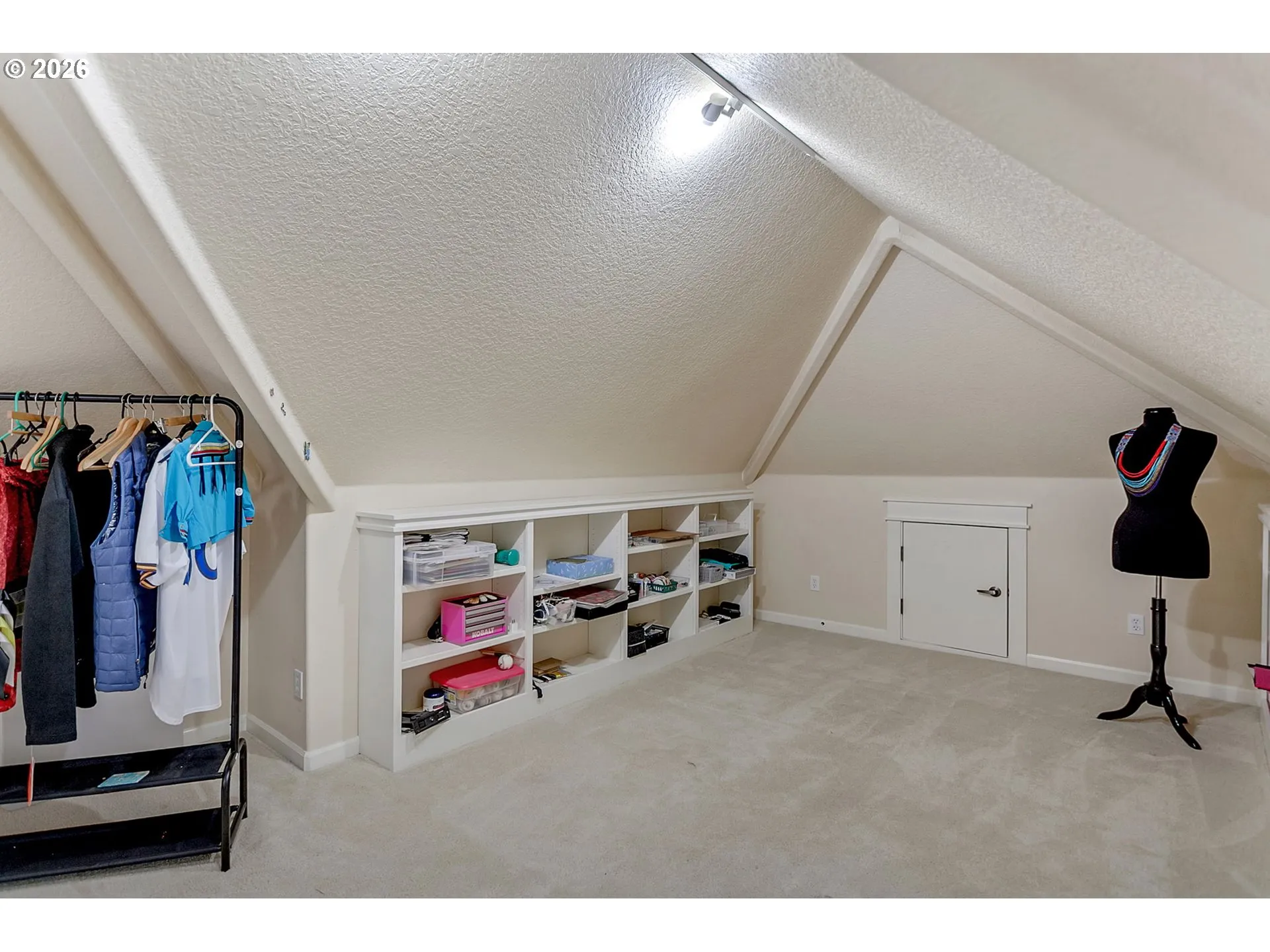 Bonus Room-Vaulted Ceilings