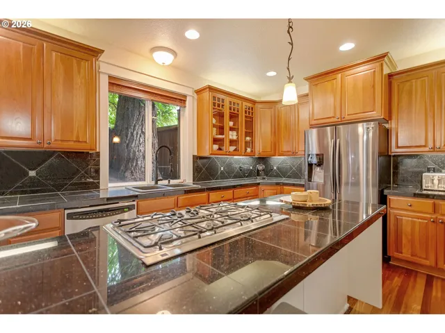 Kitchen-Cooking Island