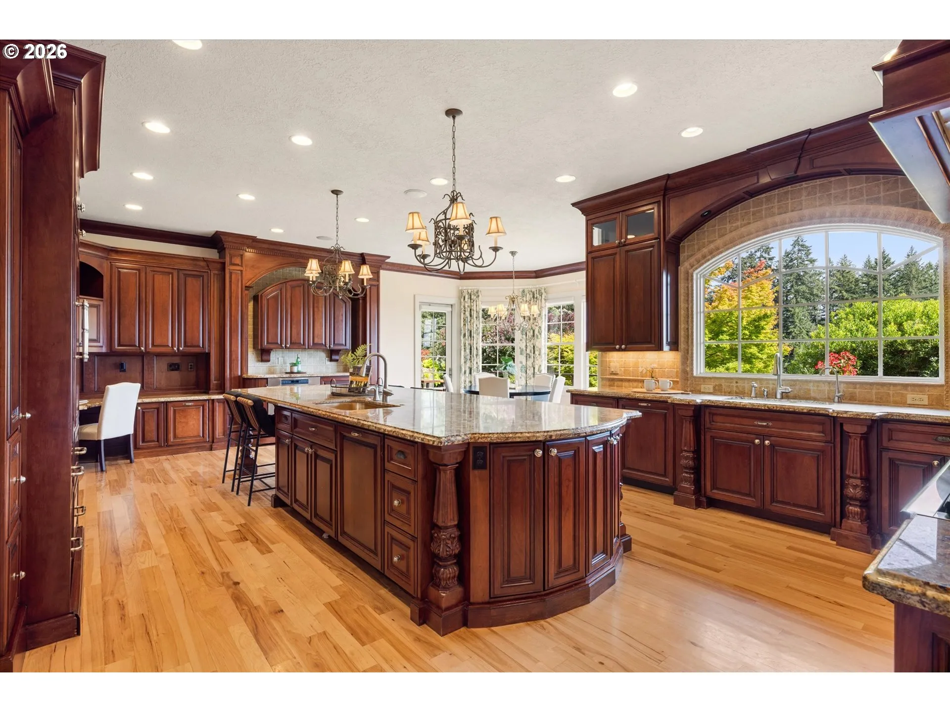 Kitchen-Island