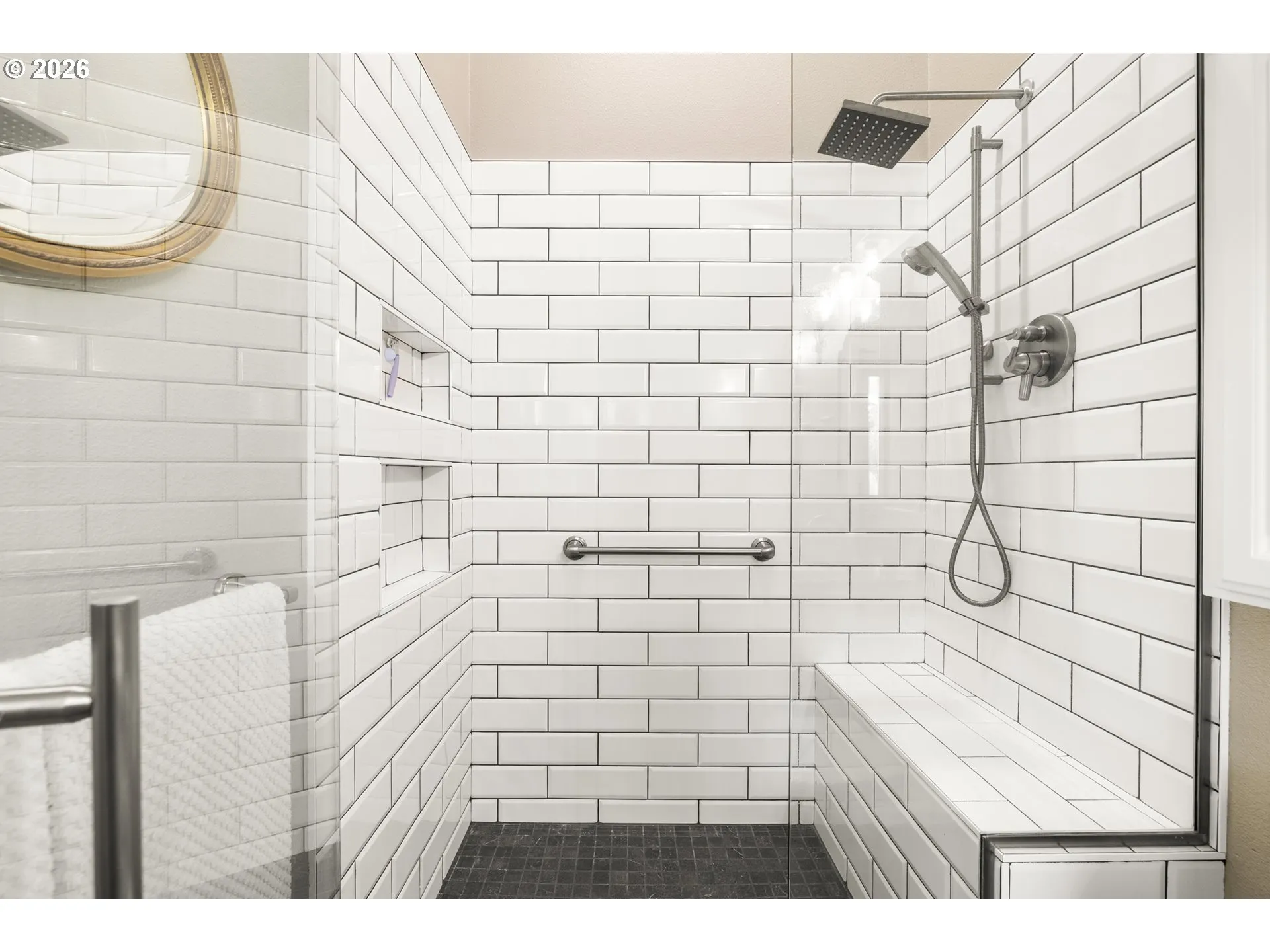Bathroom-Walk in Shower