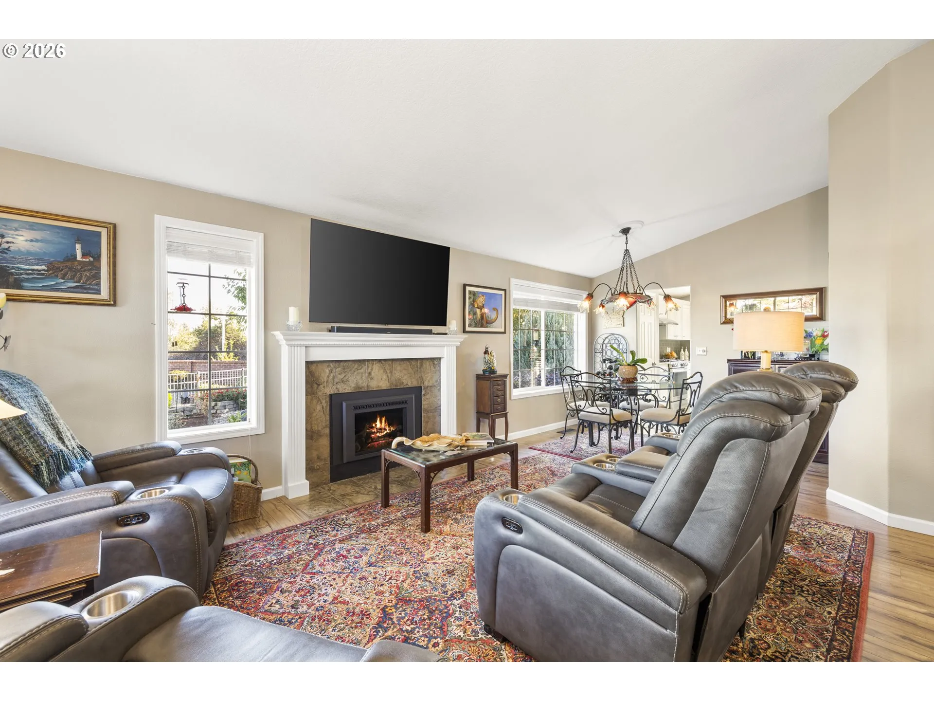 Living Room-Fireplace