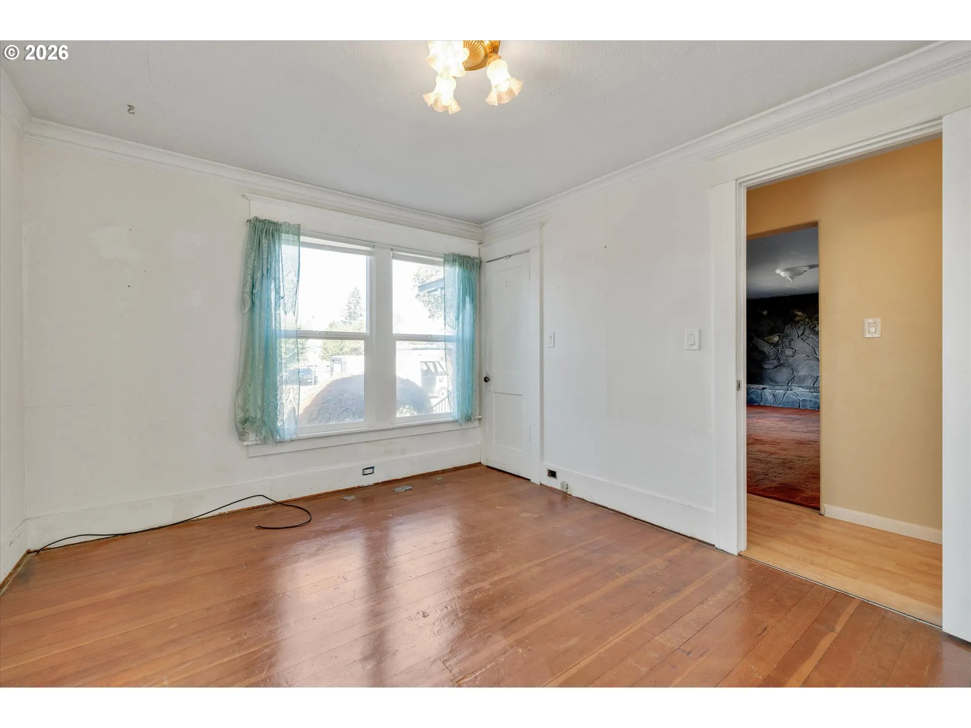 Bedroom-Main