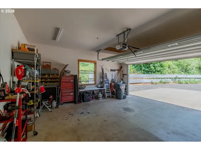 Garage-# 1