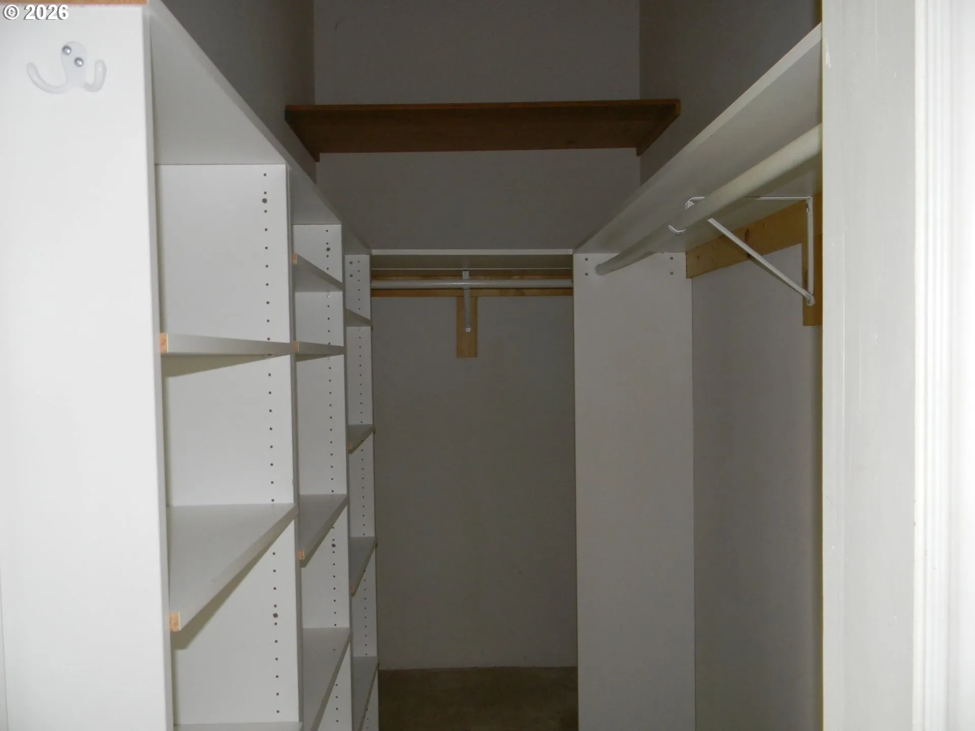 Bedroom, Owner's Suite-Walk-In Closet