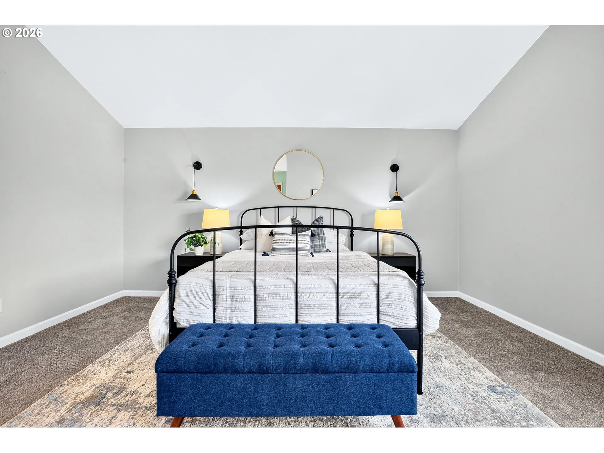 Bedroom, Owner's Suite-Vaulted Ceilings