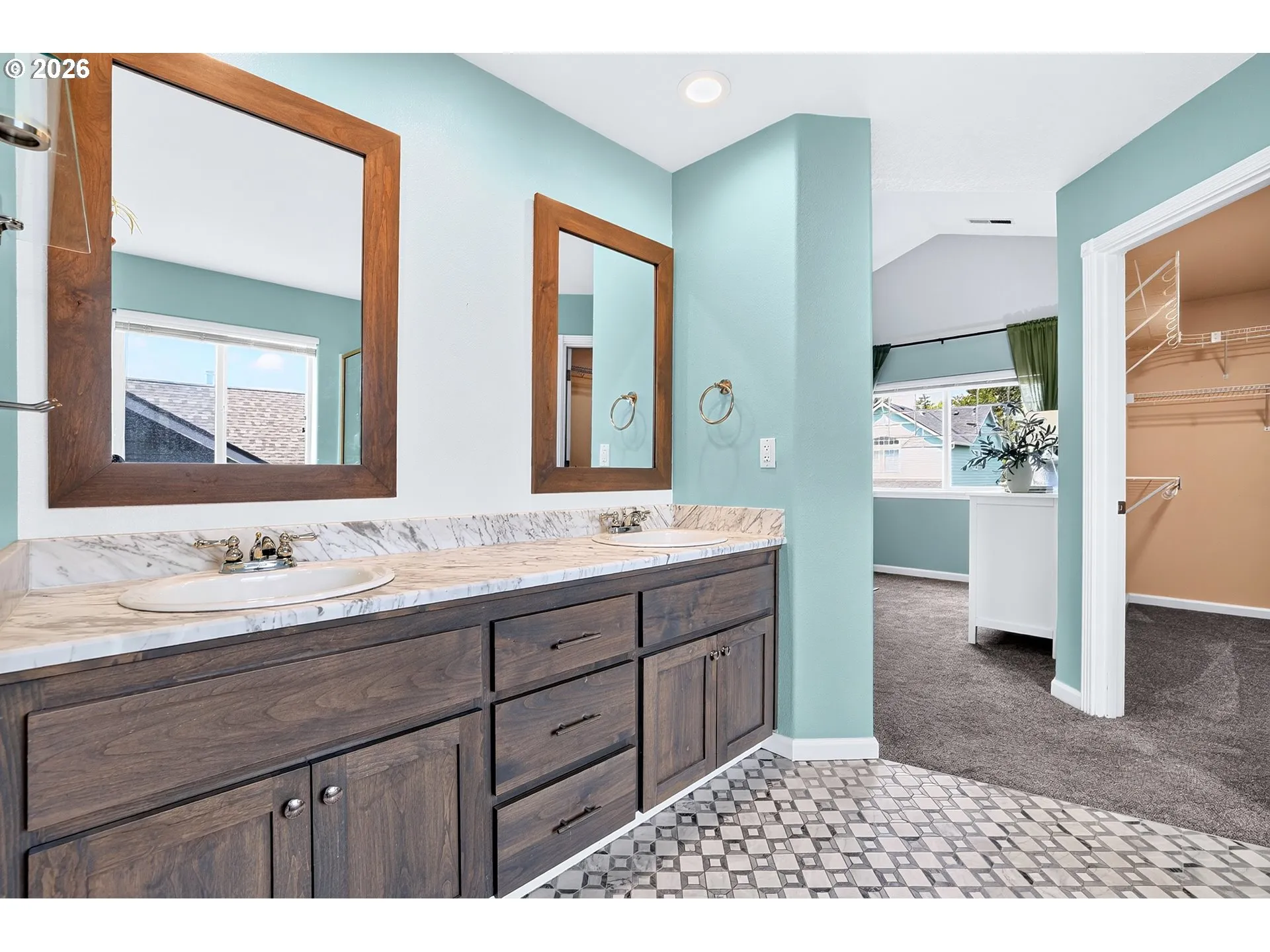 Bathroom-Double Sinks