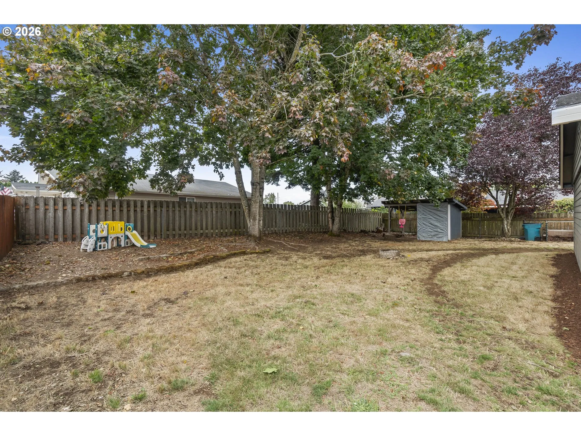 Yard-Back