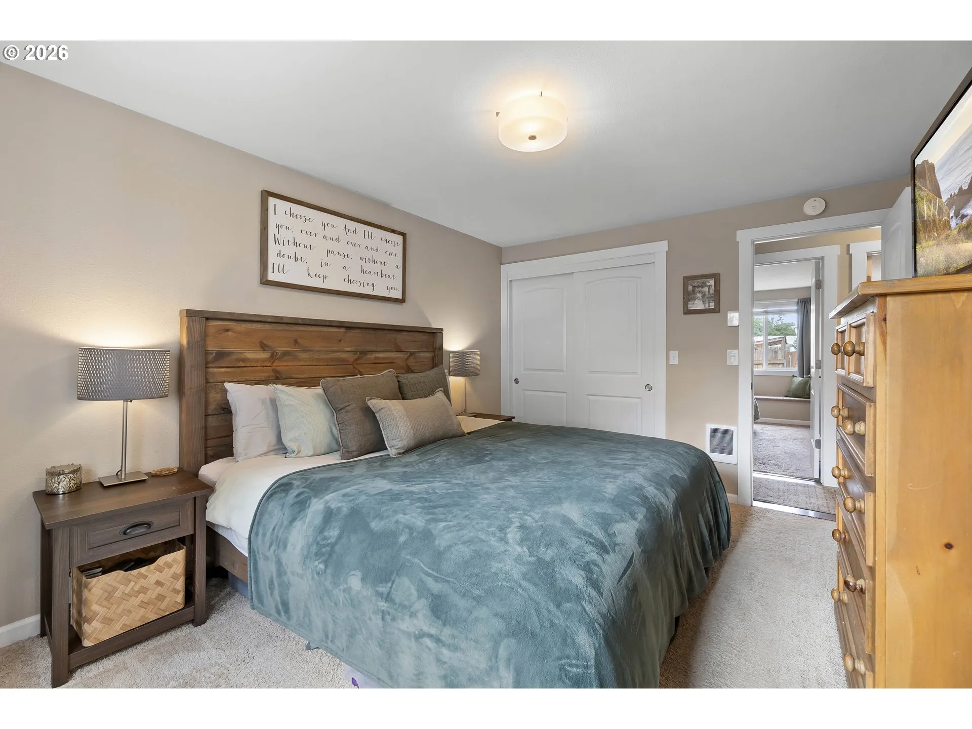 Bedroom, Primary