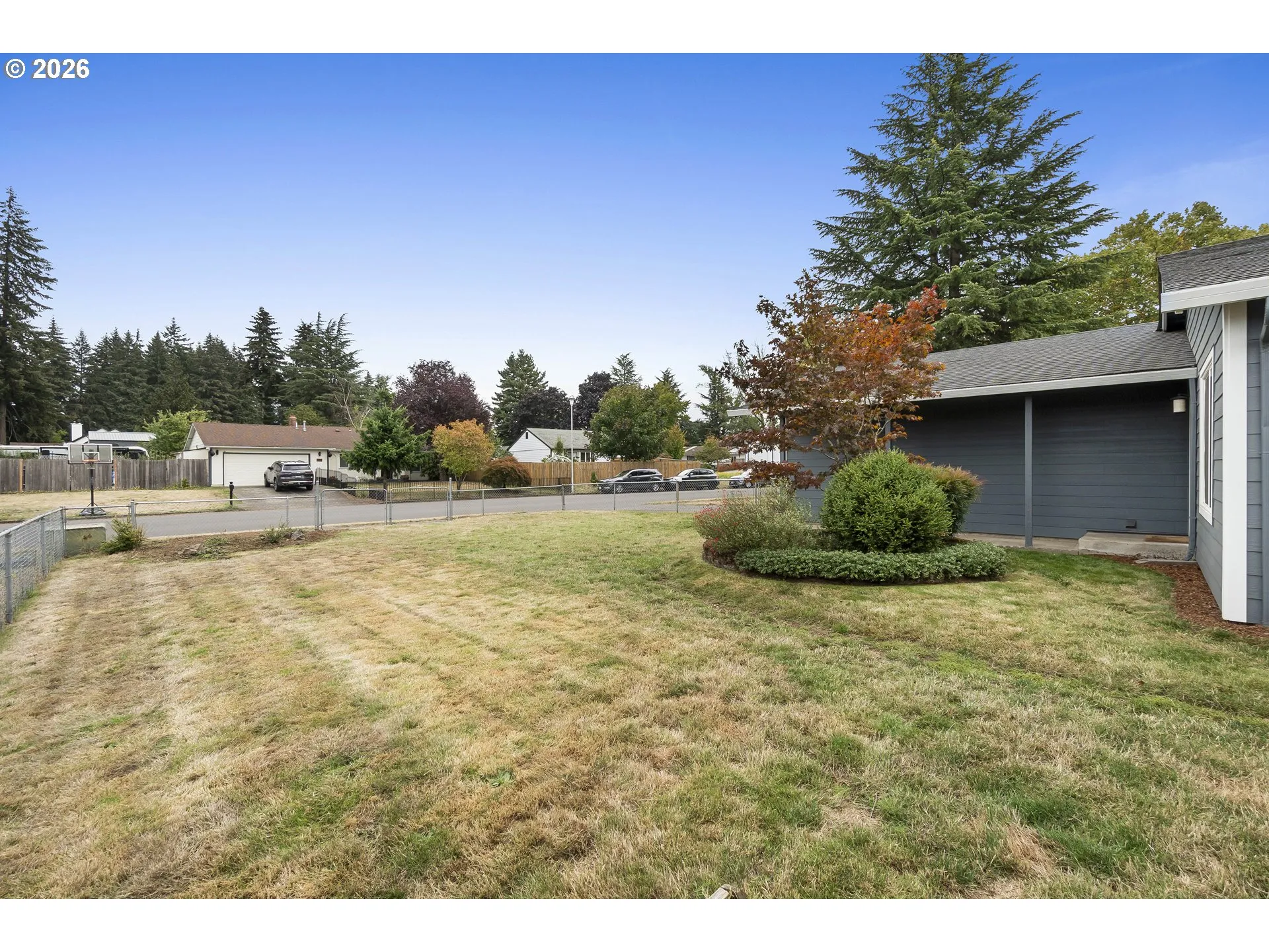 Yard-Fenced