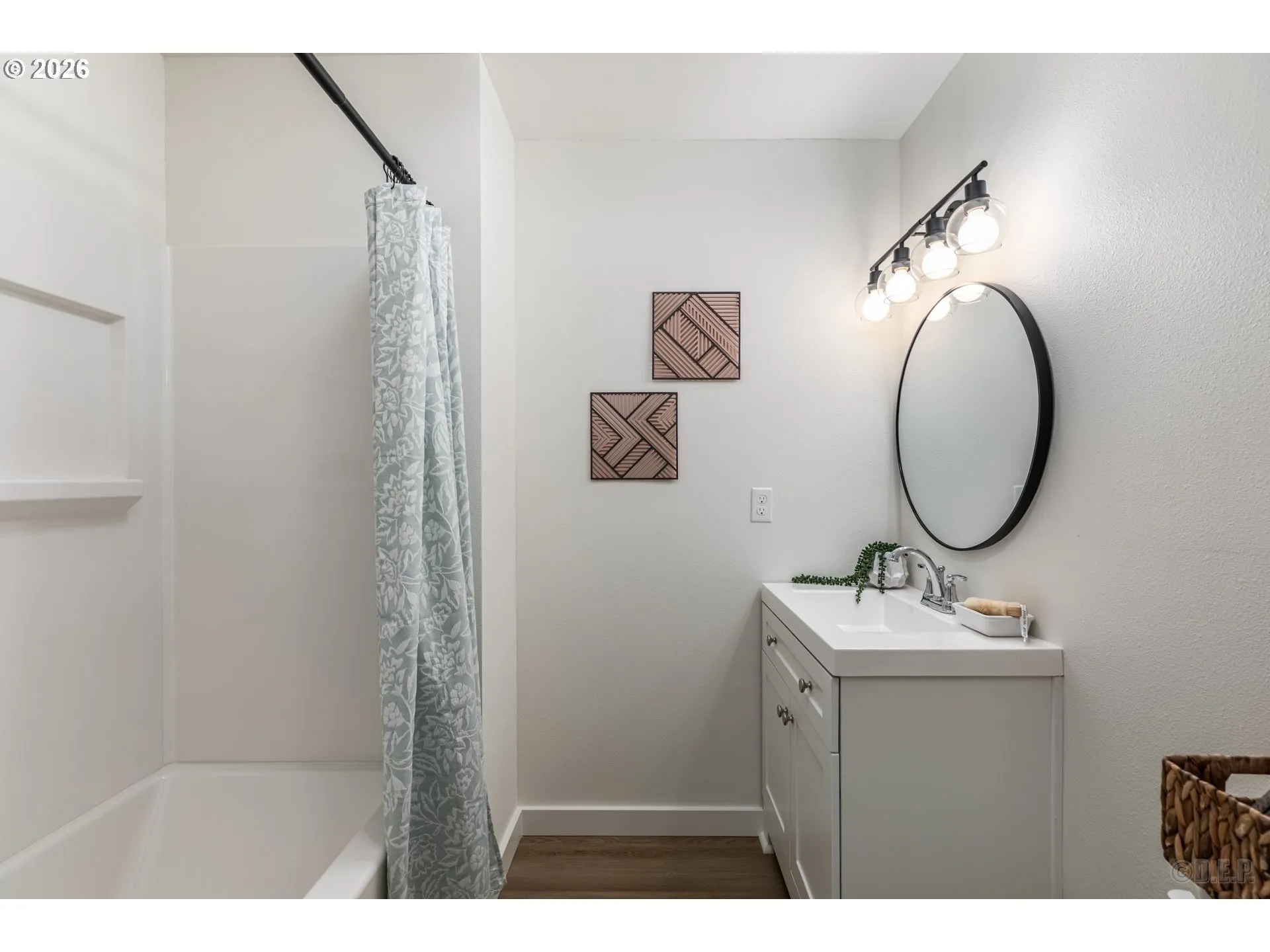 Bathroom-Hall